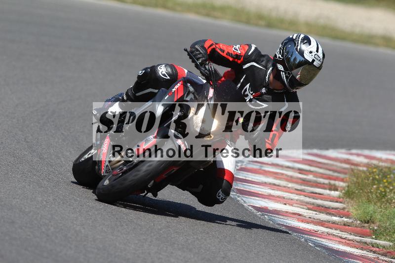 Archiv-2022/40 18.07.2022 Plüss Moto Sport ADR/Einsteiger/ohne